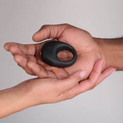   Je Joue Mio - akkus, vízálló, vibrációs péniszgyűrű (fekete)