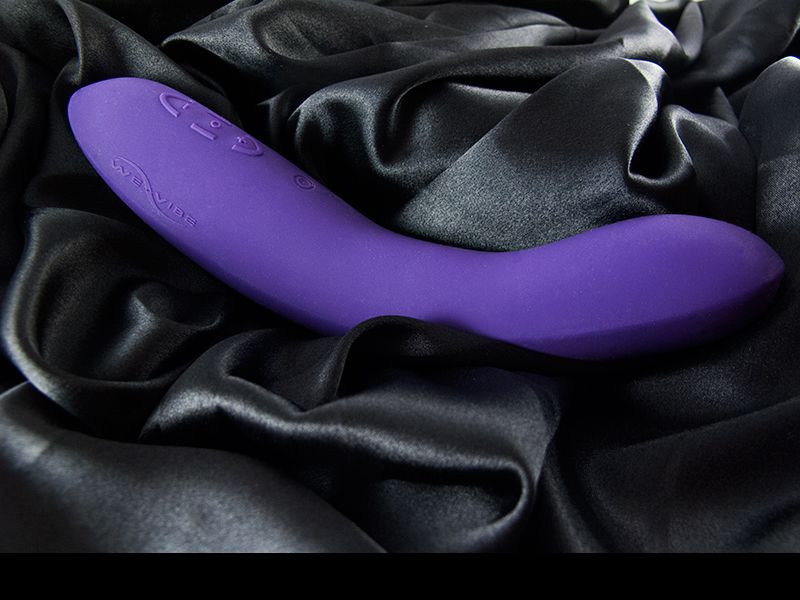 Egy We-Vibe mind fölött: tuti párvibrátor tippek